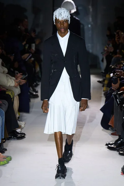 Look 7